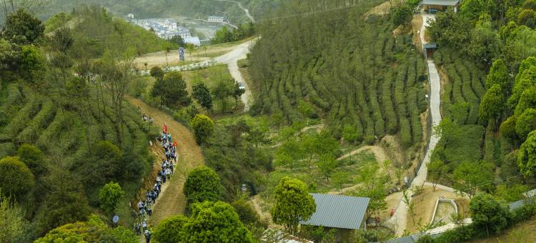 安康南宫山心海生态度假山庄图片