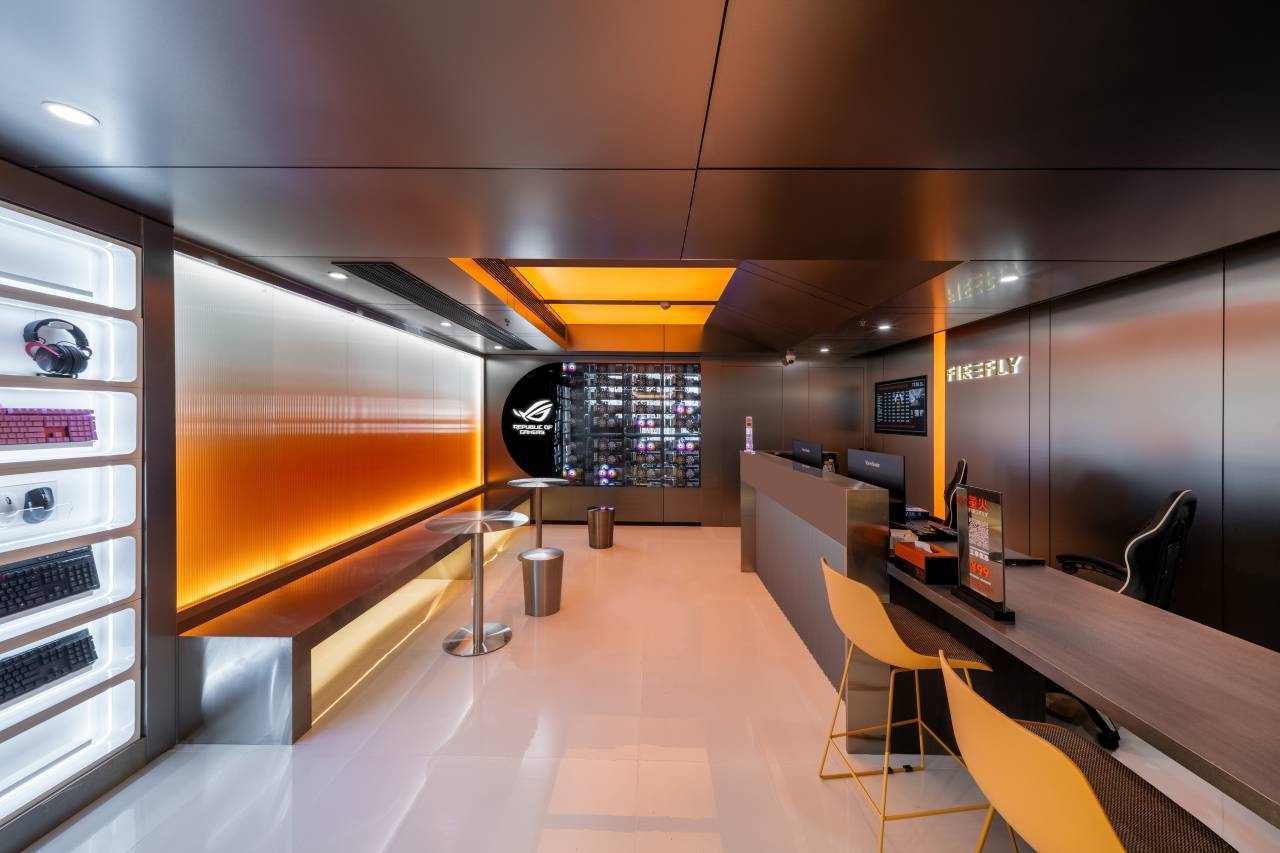 无锋·萤火电竞酒店(后湖兴业路地铁站店)