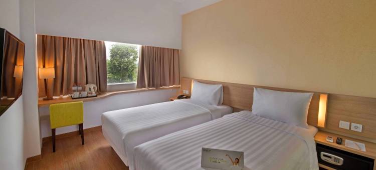 微姿普莱姆帕加加阳博格尔酒店(Whiz Prime Hotel Pajajaran Bogor)图片