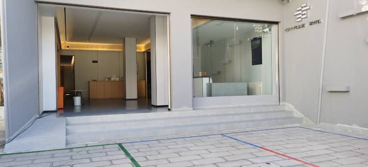 兰坪云上智能酒店图片