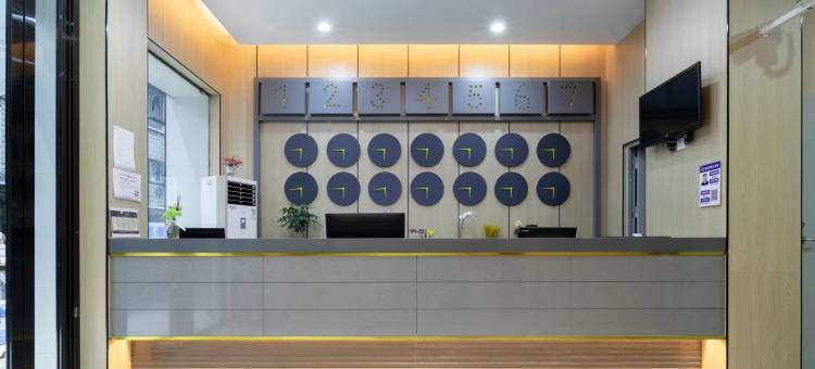 7天连锁酒店(武汉亚贸广场军区总医院地铁站店)图片