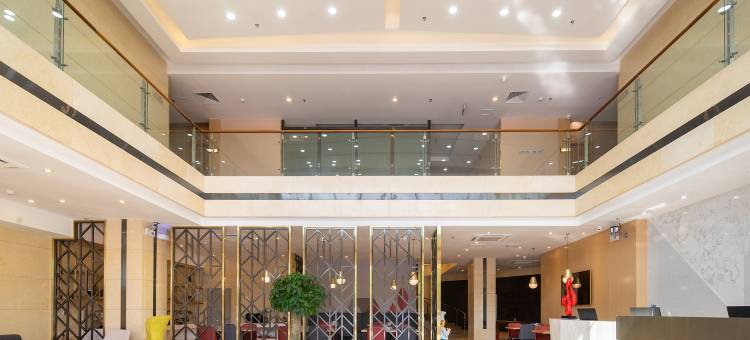 清远博雅酒店(体育公园顺盈广场店)图片