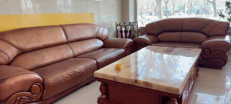 乌鲁木齐金色家园宾馆(通汇二手车交易市场店)图片