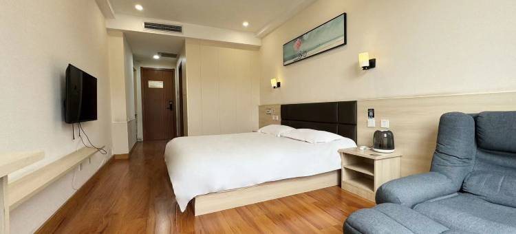 华驿精选连锁酒店(莱阳高铁站店)图片