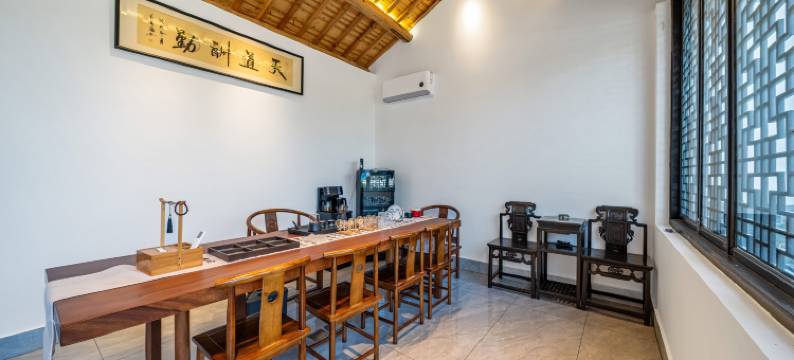 桐庐合院民宿(OMG心跳乐园店)图片