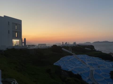 嵊泗亿承轻奢海景悬崖美宿(嵊山枸杞景区店)图片