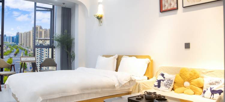 智慧城市无人民宿(九江火车站十里万达店)图片