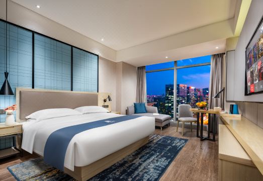 Echarm Hotel (Chengdu Chunxi Road Pedestrian Street) Hotel Overview