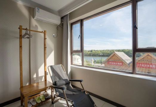 Burjin Comfort Hostel (Russian Style PedestrianStreet) Hotel Overview