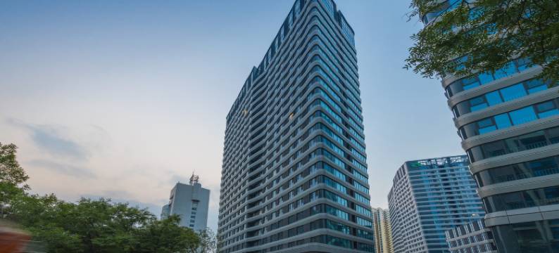 边域电竞酒店(济南和谐广场西市场店)图片