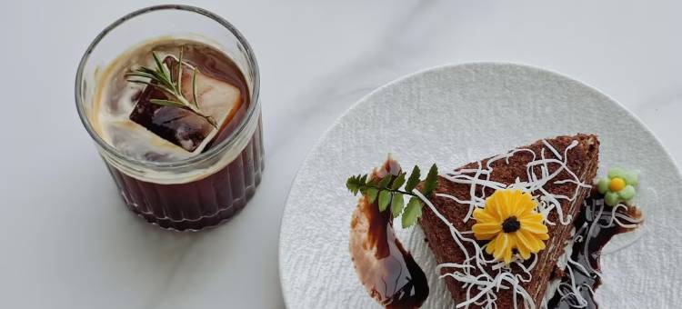 Vala Toms山崖朔溪酒店(四姑娘山景区店)图片