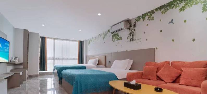 青山春风里民宿(富雅国际生活广场店)图片