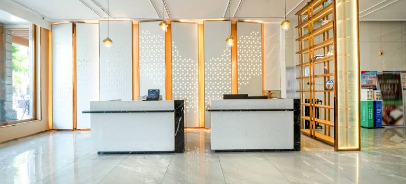 盛凯伦国际酒店(临高汽车站店)图片