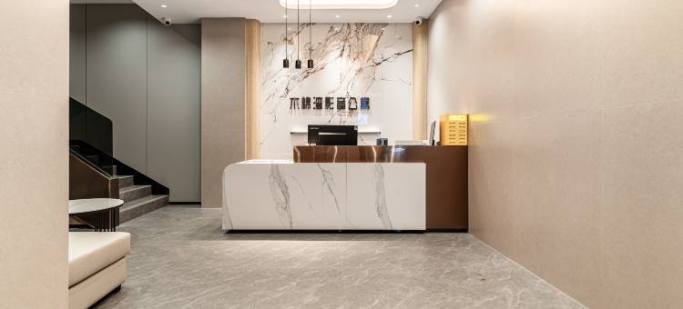 木棉湾·影音公寓(深圳罗湖火车站万象城店)图片