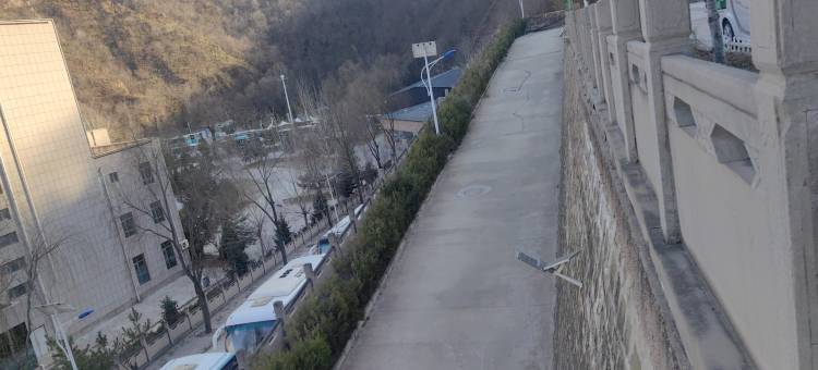 秦合窑洞民宿(凤凰山景区店)图片