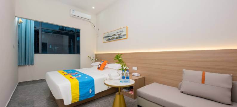 荟友酒店(星城购物中心上屋地铁站店)图片