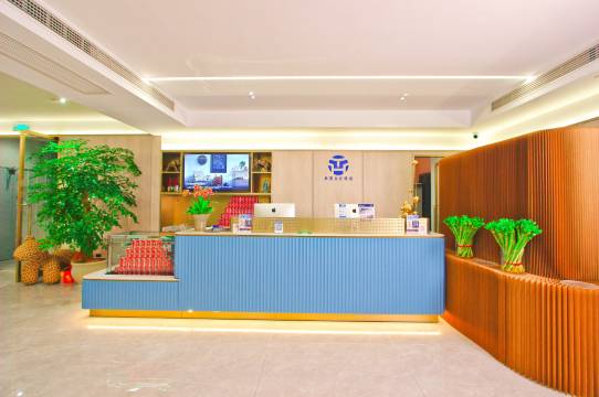 欢喜自在酒店(国芳龙湖天街九堡地铁站店)