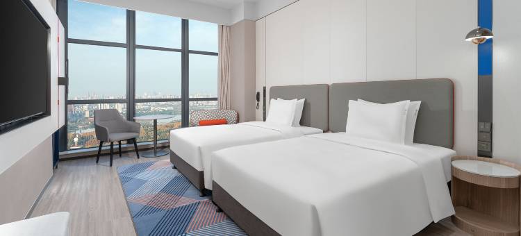 武汉东湖智选假日酒店(华科大店)图片