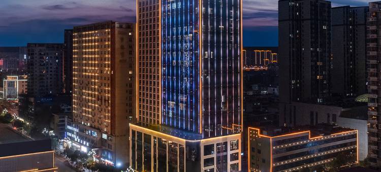 龙诚国际酒店(汉江龙舟文化园店)图片