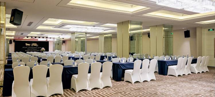 成都瑞廷西郊S酒店(环球中心世纪城新会展店)图片