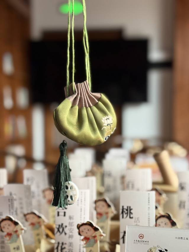 西昌千寻唐迹书香世家酒店图片