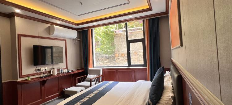 雅江雅岸居酒店图片