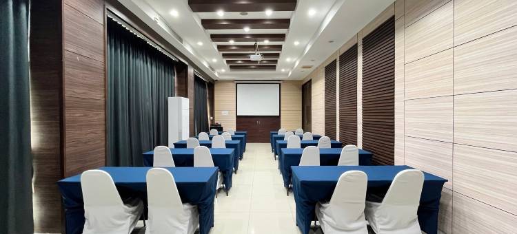 拉姆查班城市酒店(Laemchabangcity Hotel)图片