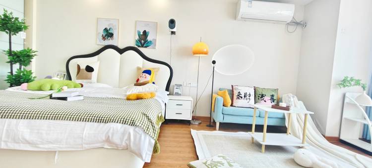 绿舟影音公寓(海宁浙大国际校区地铁站店)图片