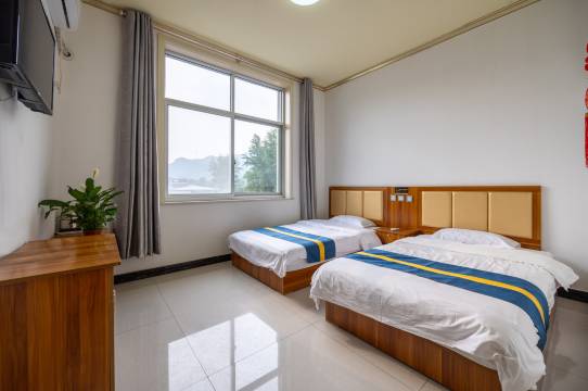 易县双霖庄园(太行水镇店)