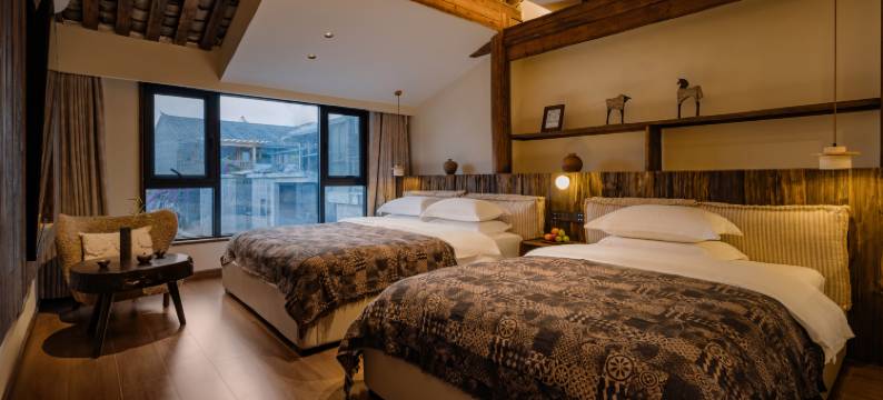 后头坡枫境晓筑|原木侘寂风设计师美宿(和顺古镇店)图片