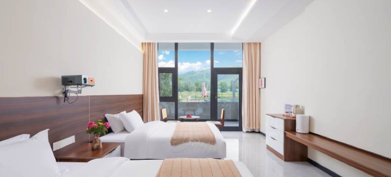 又见山河民宿(那拉提景区店)图片