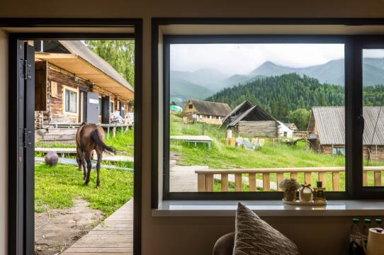 白哈巴轻奢一宿