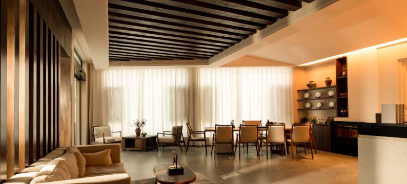 诧寂美学｜香见·供氧观景花园巨幕投影私藏酒店(独克宗古城店)图片