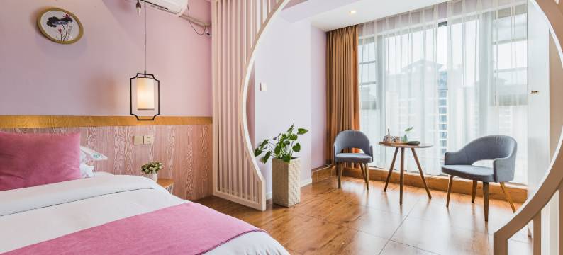 美憩酒店(都江堰融创乐园熊猫谷店)图片