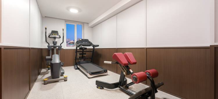 亚悦酒店(大连中山广场店)图片