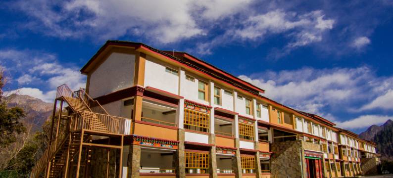 喜玛拉雅·巴松措度假酒店图片