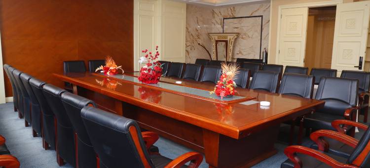 都市花园铂金酒店(榆林定边文化广场店)图片