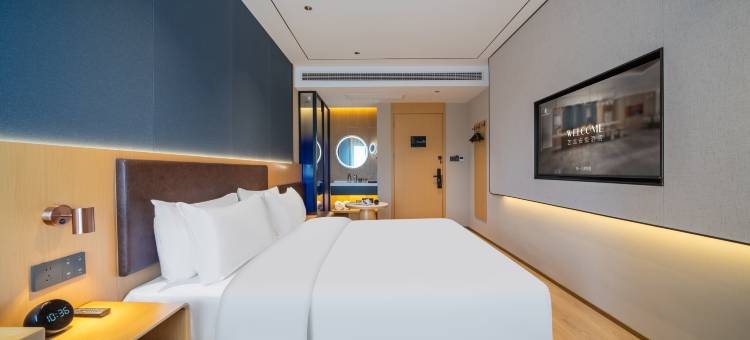 艺龙安悦酒店(杭州钱江新城婺江路地铁站店)图片