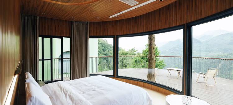 原舍嘿矿熊猫民宿图片