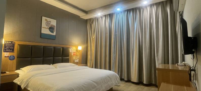 确山金地温泉假日酒店图片