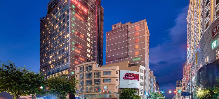 博白宝悦酒店(玉林博白客家文化步行街店)图片