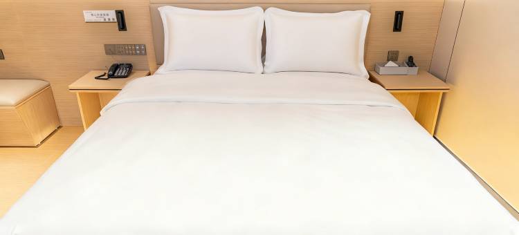 速8精选酒店(安岳县中央时代广场店)图片