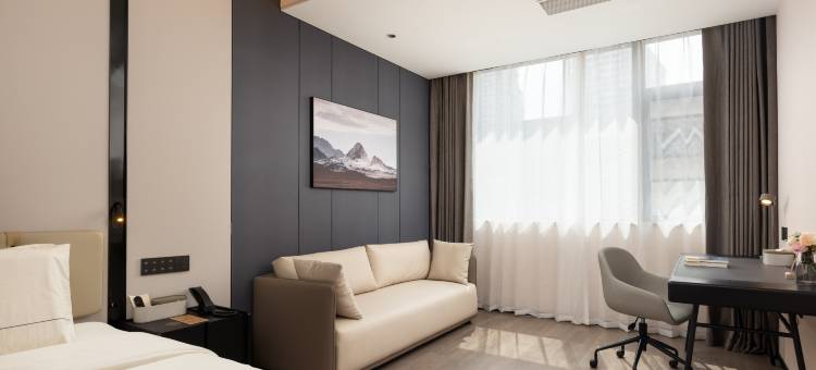 嘉兴月河街中山路亚朵酒店图片