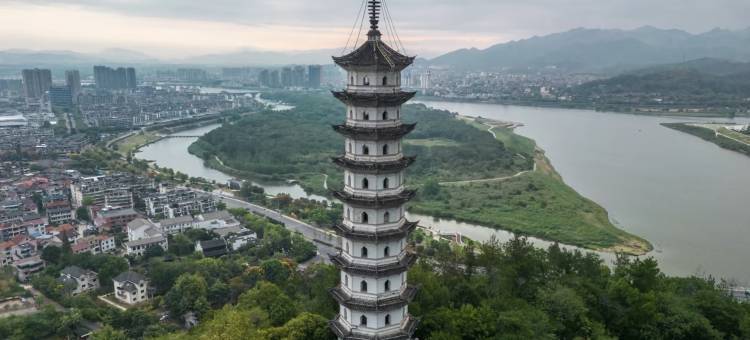 兰溪易成酒店(丹溪大道人民医院店)图片