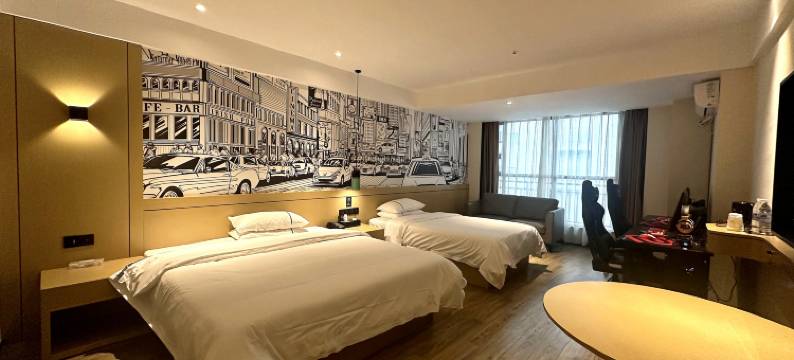 TK星途电竞民宿(南宁隆安高铁站那城店)图片