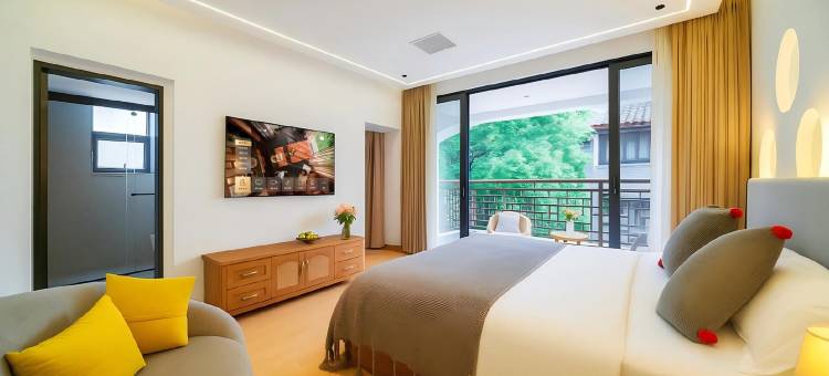 楠溪别院·Balcony古城观景·智能影音客栈(楚雄彝人古镇景区店)图片