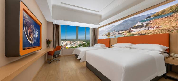 维也纳酒店(深圳宝安国际会展中心桥头地铁站店)图片