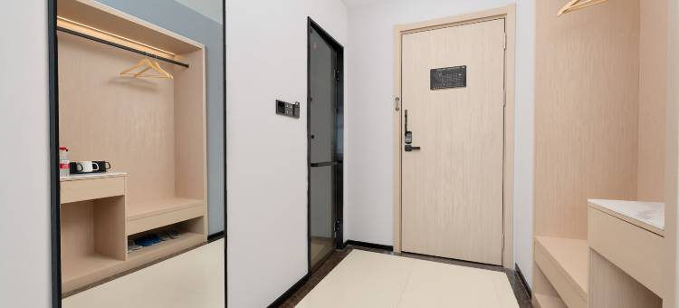 东阳金指环酒店(木雕城店)图片