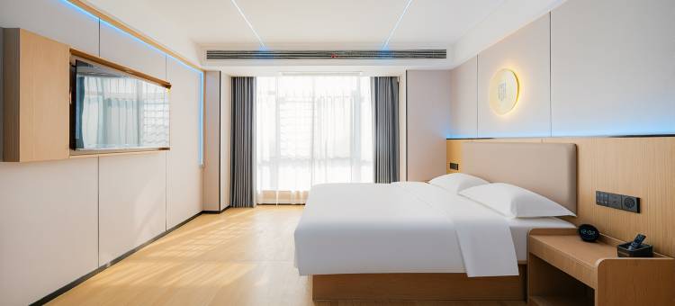 卓悦智能酒店(湖北科技学院店)图片