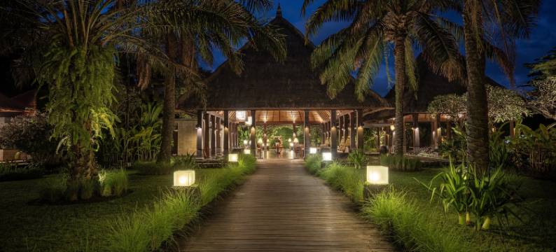 罗摩衍那坎迪达萨海滩度假村(Ramayana Candidasa Beach Resort)图片